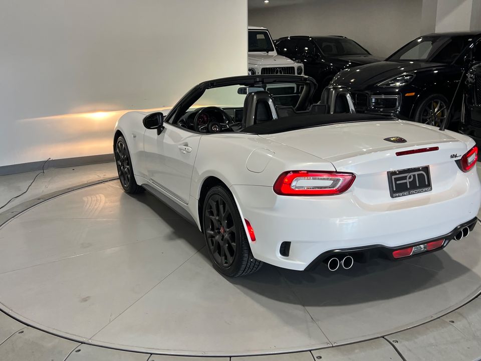 2017 FIAT 124 Spider Abarth Convertible
