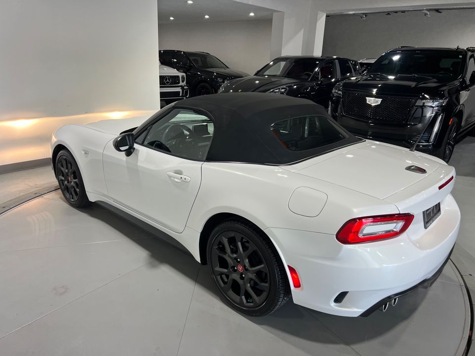 2017 FIAT 124 Spider Abarth Convertible