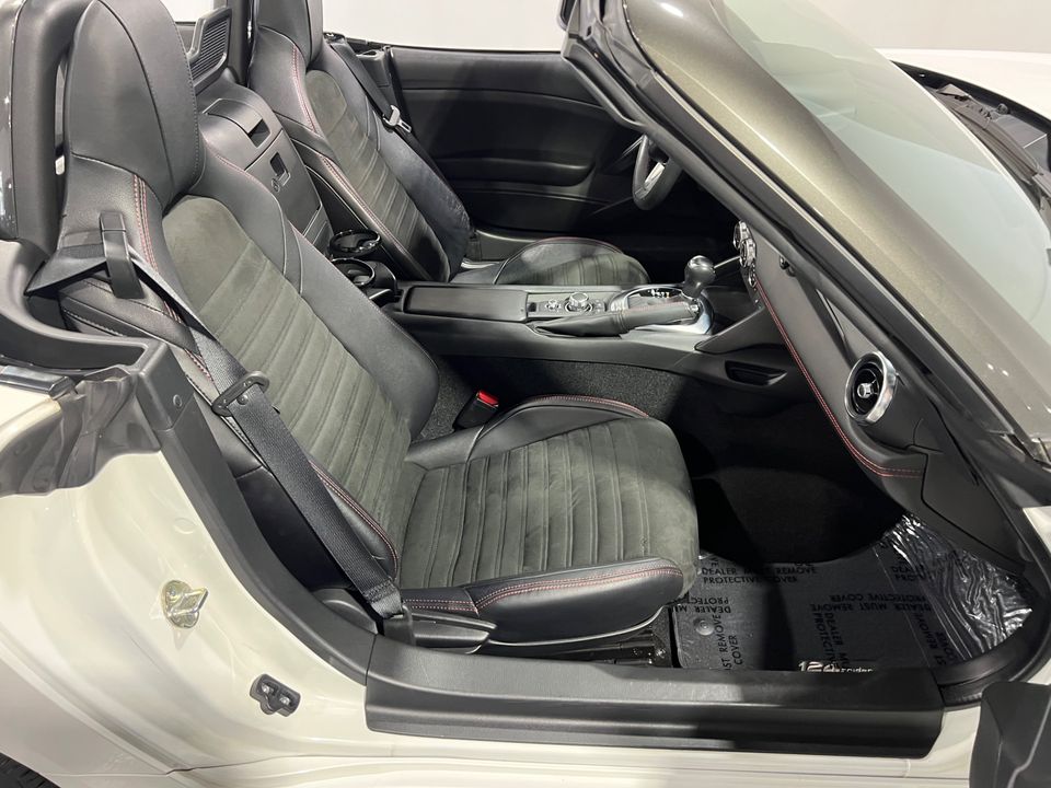2017 FIAT 124 Spider Abarth Convertible