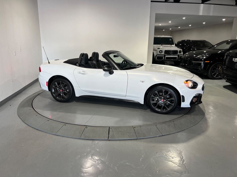 2017 FIAT 124 Spider Abarth Convertible
