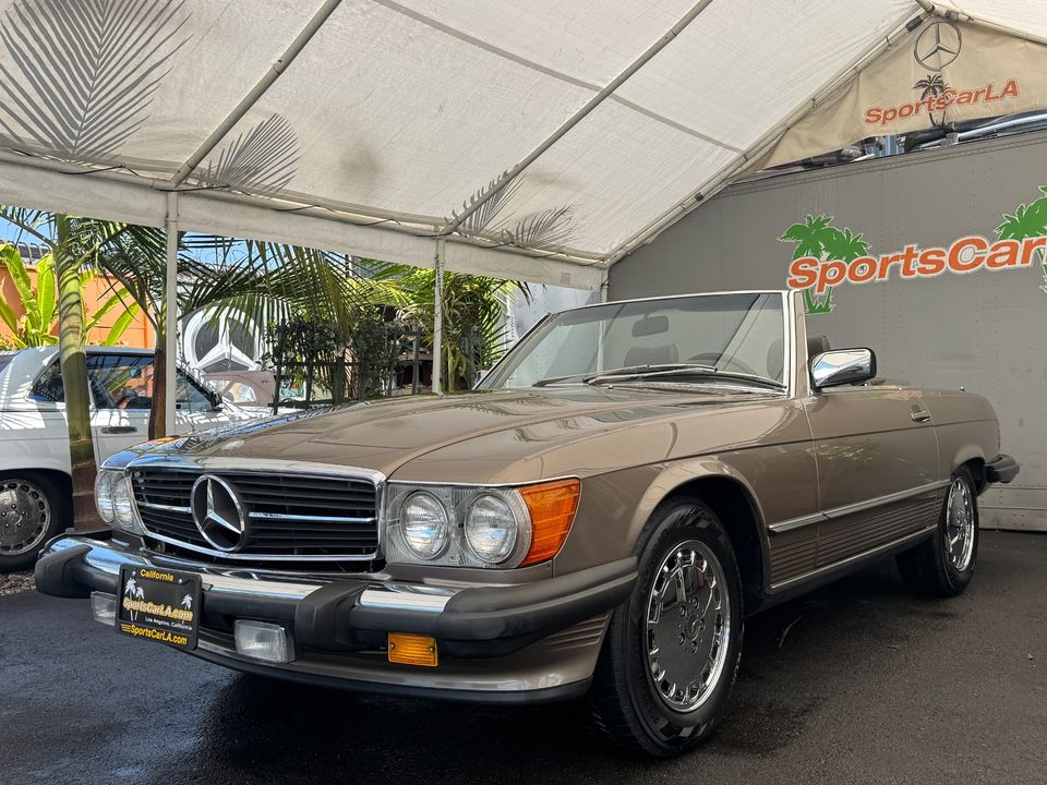 1987 Mercedes-Benz 560-Class