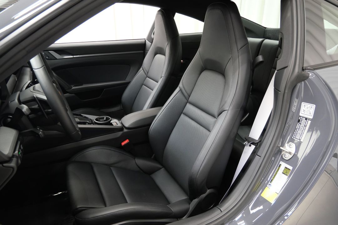 2025 Porsche 911