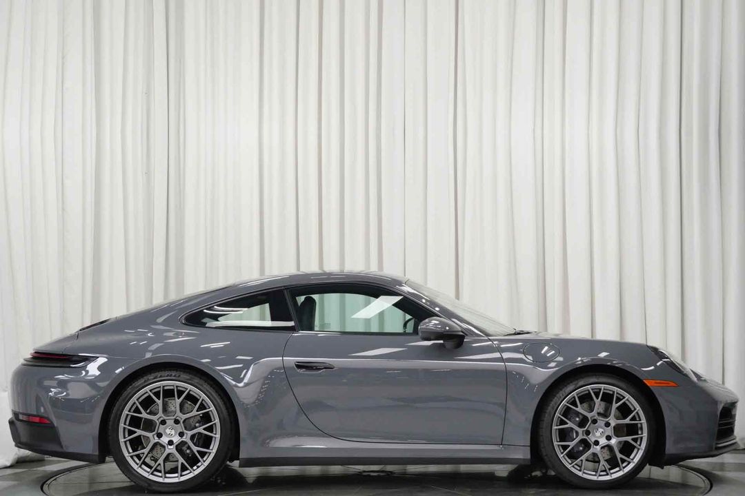 2025 Porsche 911