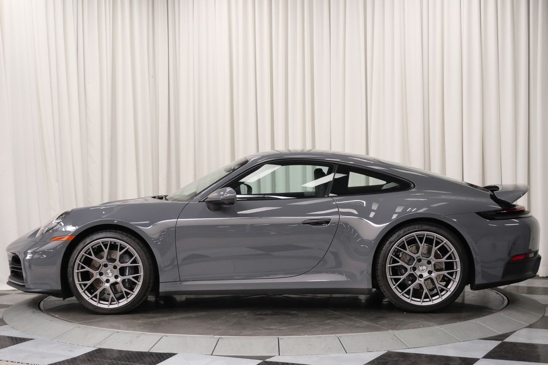 2025 Porsche 911