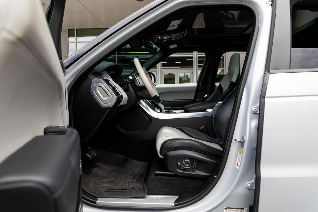 2020 Land Rover Range Rover Sport
