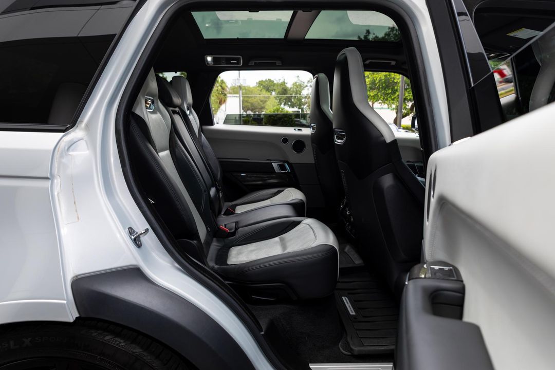 2020 Land Rover Range Rover Sport