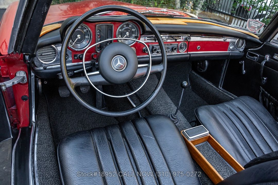 1970 Mercedes-Benz 280SL