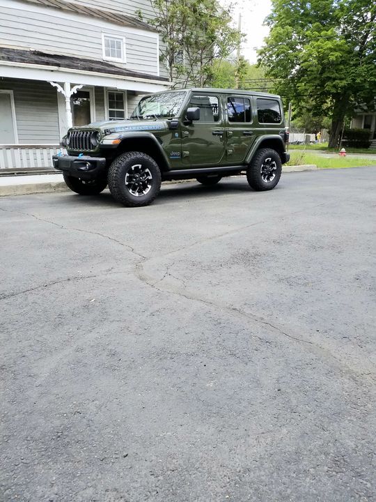2024 JEEP WRANGLER RUBICON X 4 XE