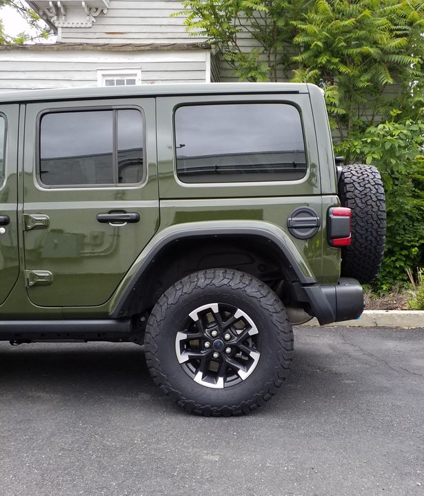 2024 JEEP WRANGLER RUBICON X 4 XE