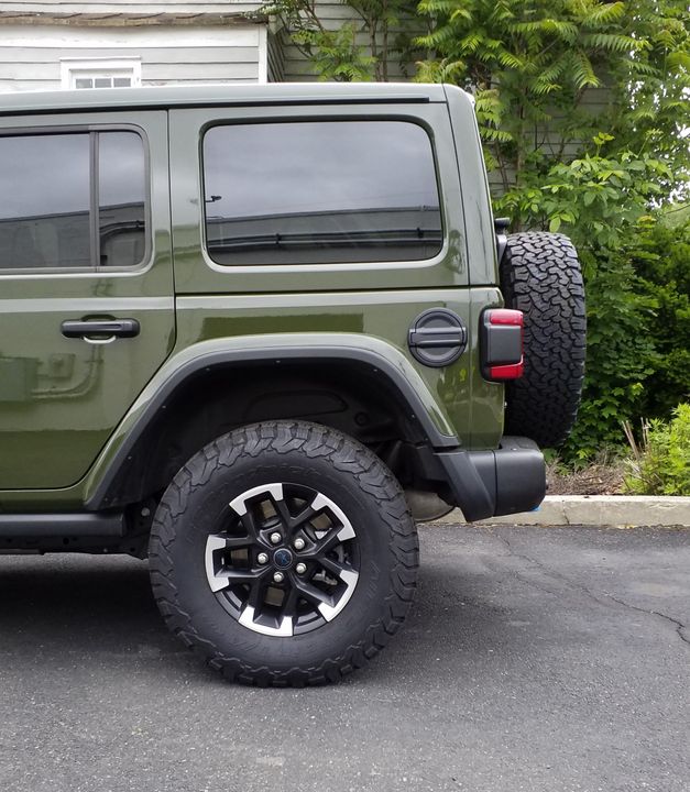 2024 JEEP WRANGLER RUBICON X 4 XE