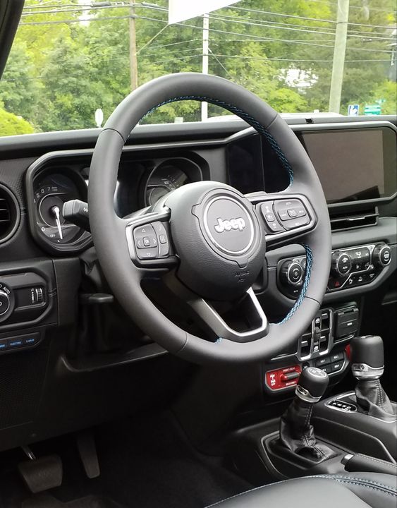 2024 JEEP WRANGLER RUBICON X 4 XE