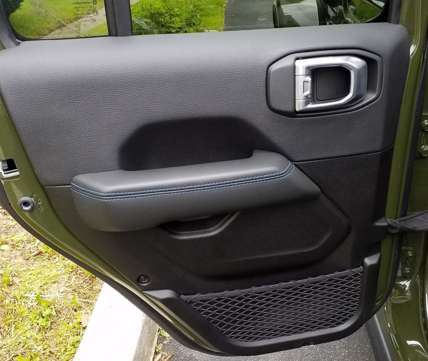 2024 JEEP WRANGLER RUBICON X 4 XE