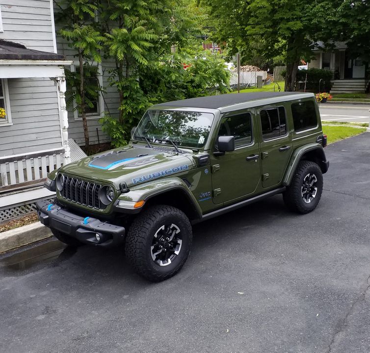 2024 JEEP WRANGLER RUBICON X 4 XE