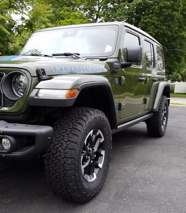 2024 JEEP WRANGLER RUBICON X 4 XE