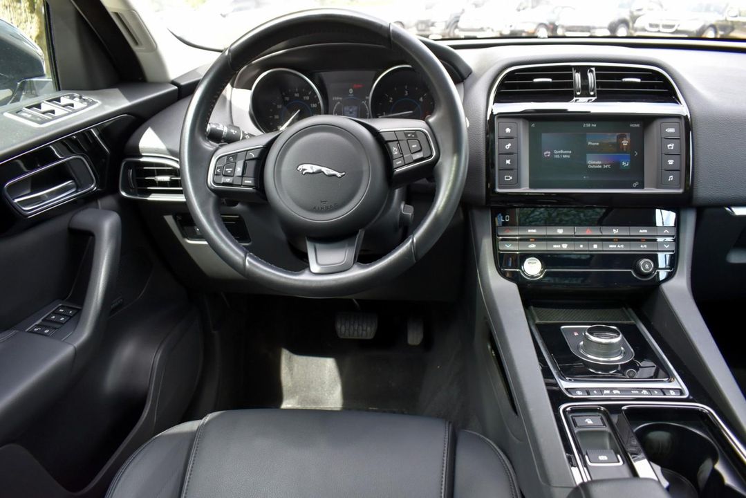 2018 Jaguar F-PACE