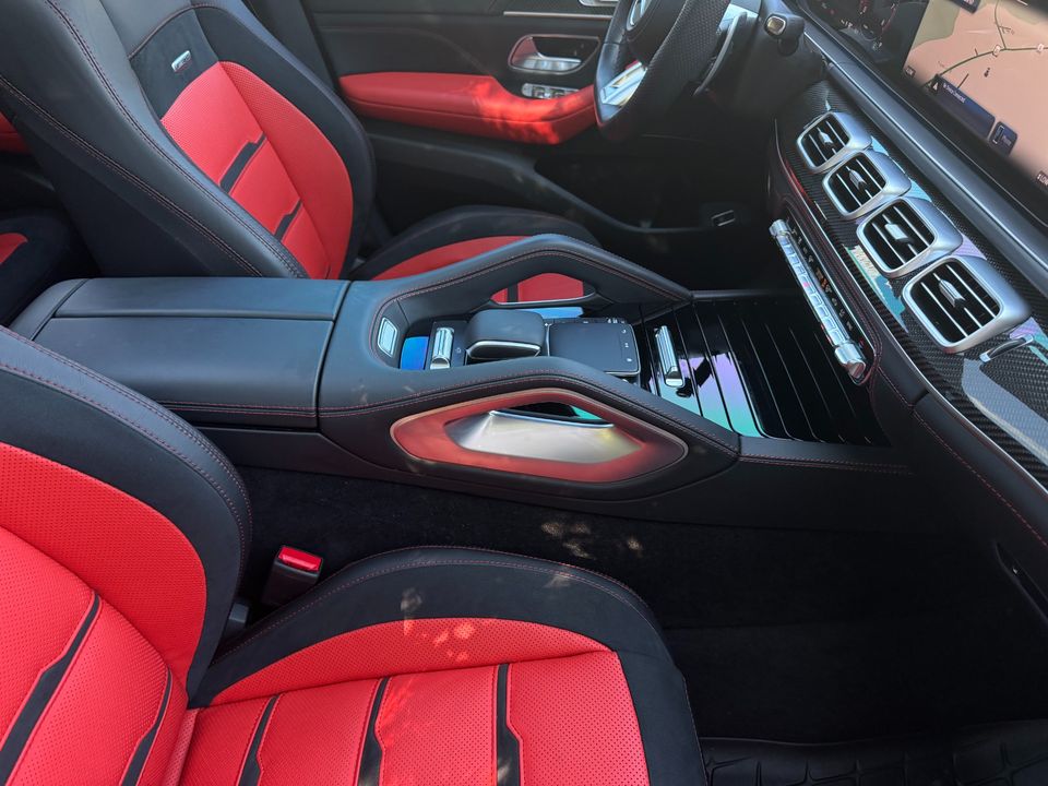 2024 Mercedes-Benz GLE 63 S