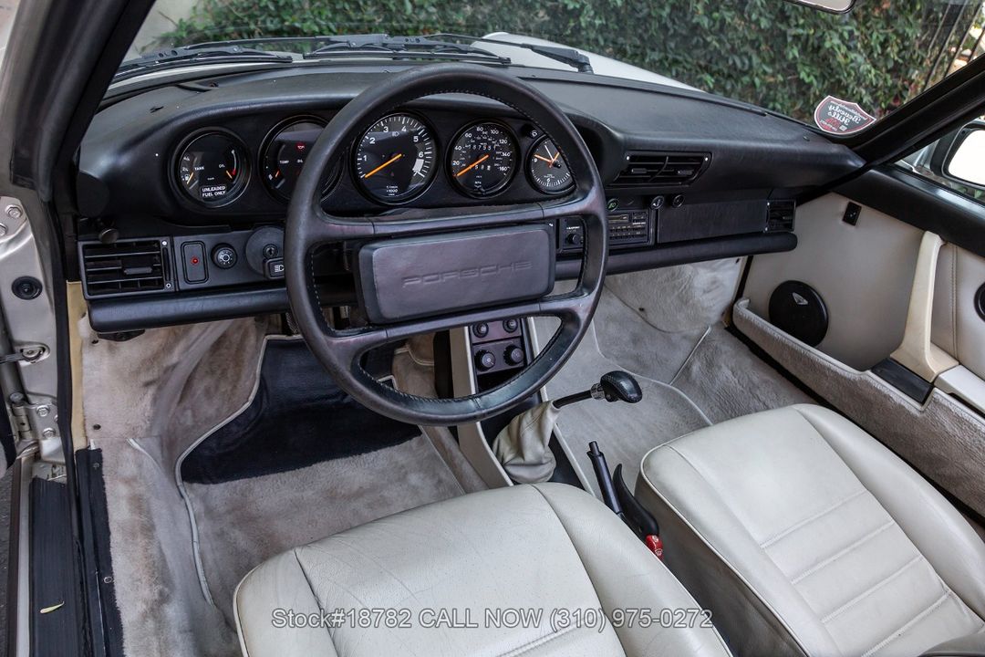 1987 Porsche Carrera
