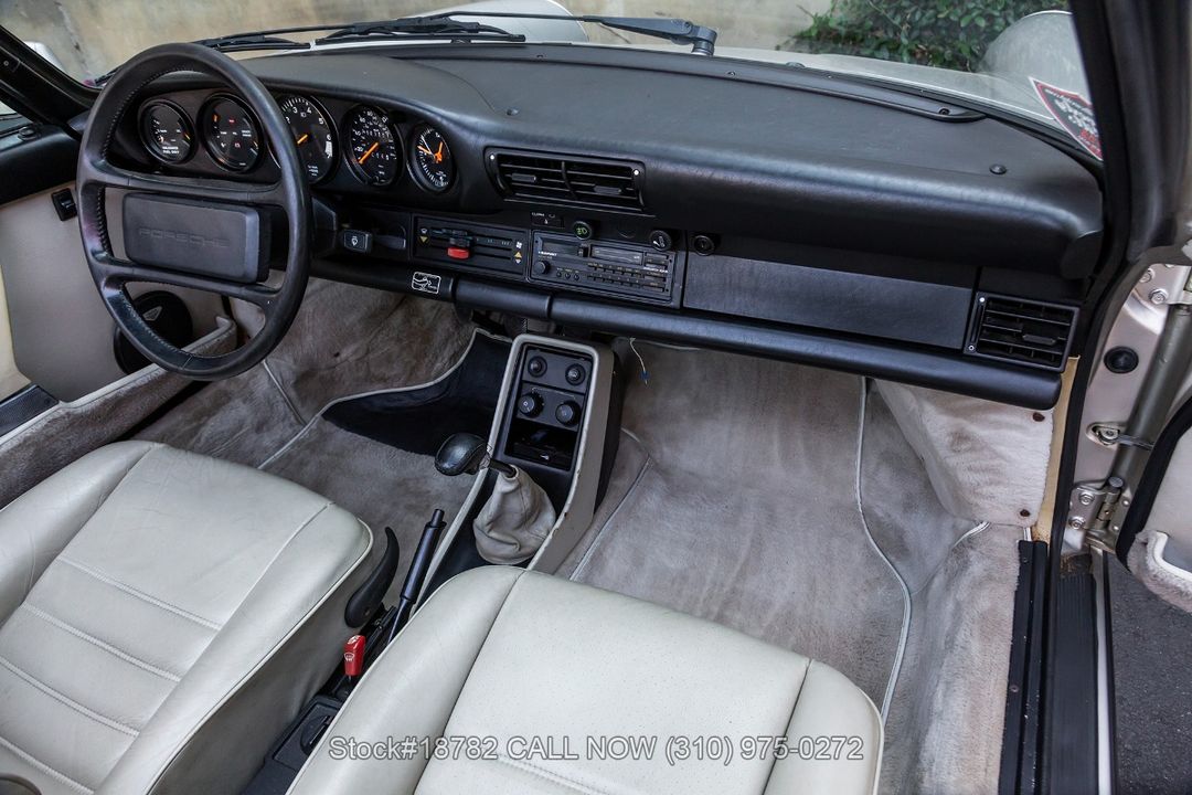 1987 Porsche Carrera