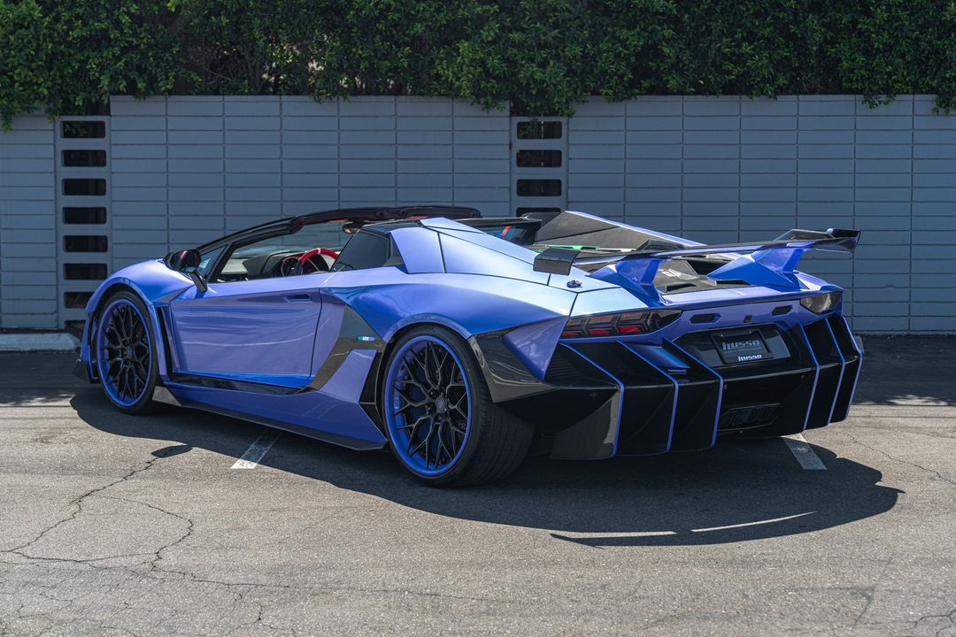 2015 Lamborghini Aventador