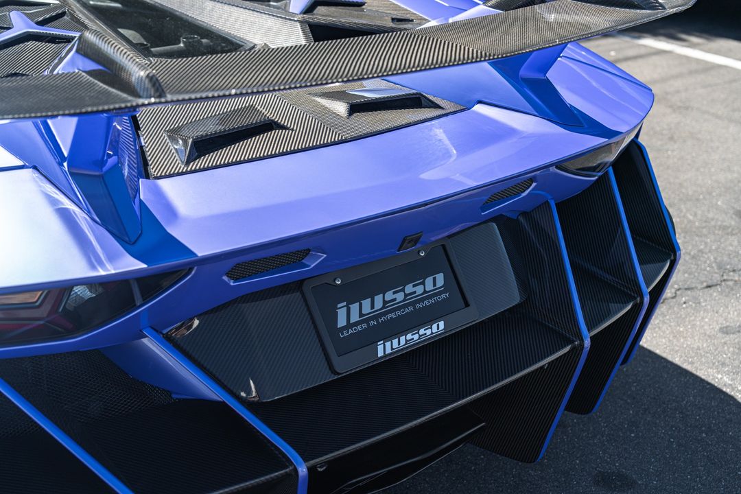 2015 Lamborghini Aventador