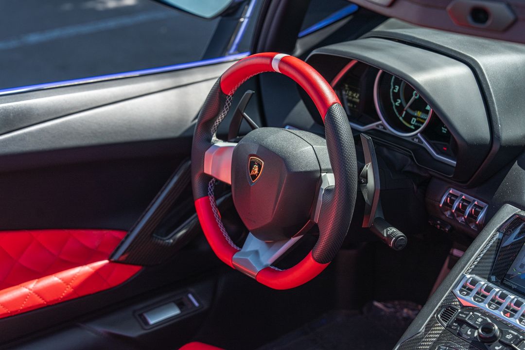 2015 Lamborghini Aventador