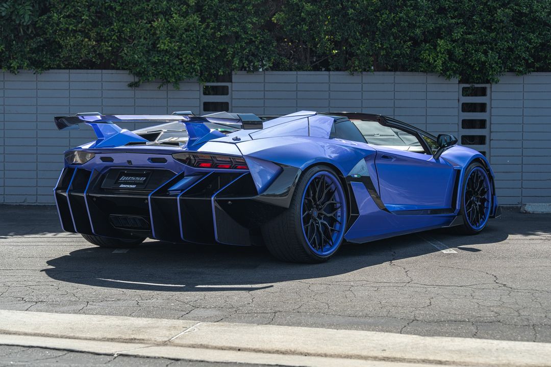 2015 Lamborghini Aventador