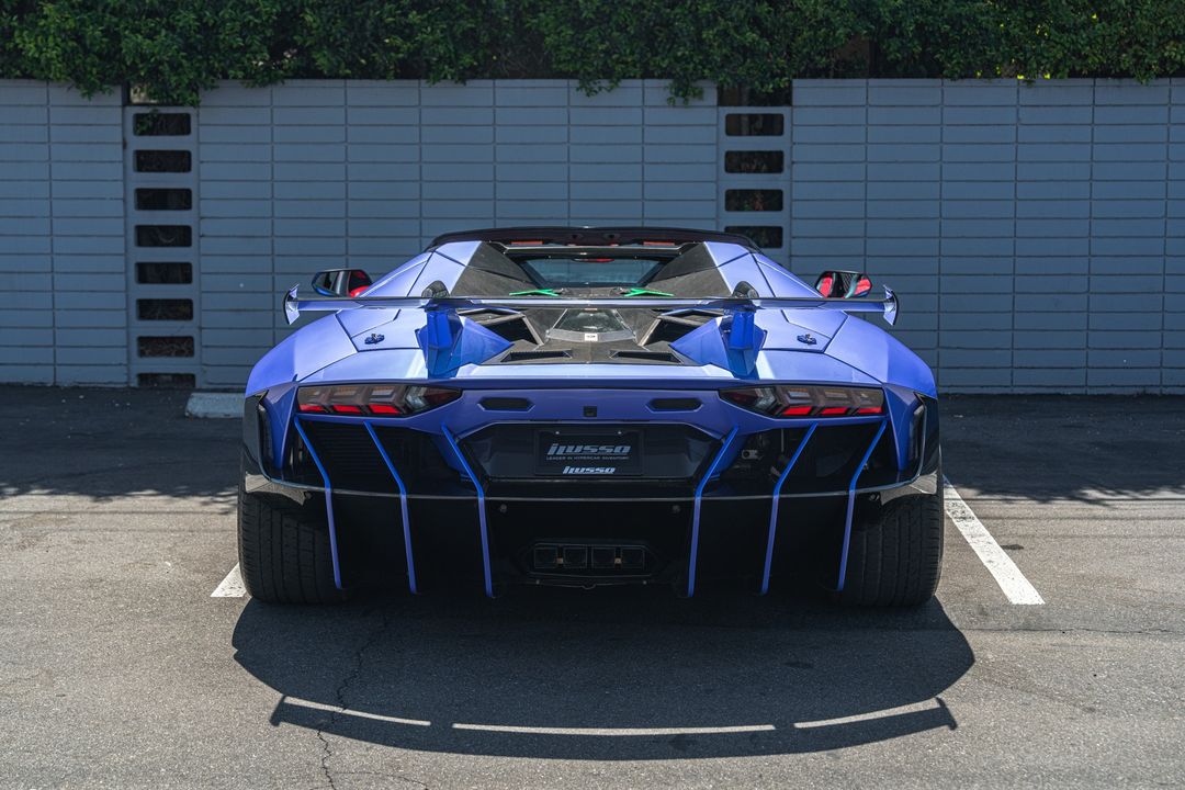 2015 Lamborghini Aventador