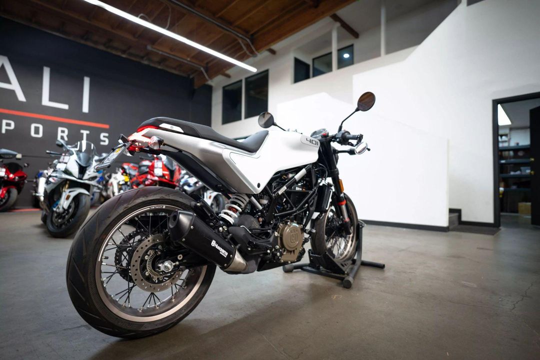 2023 Husqvarna Vitpilen 401