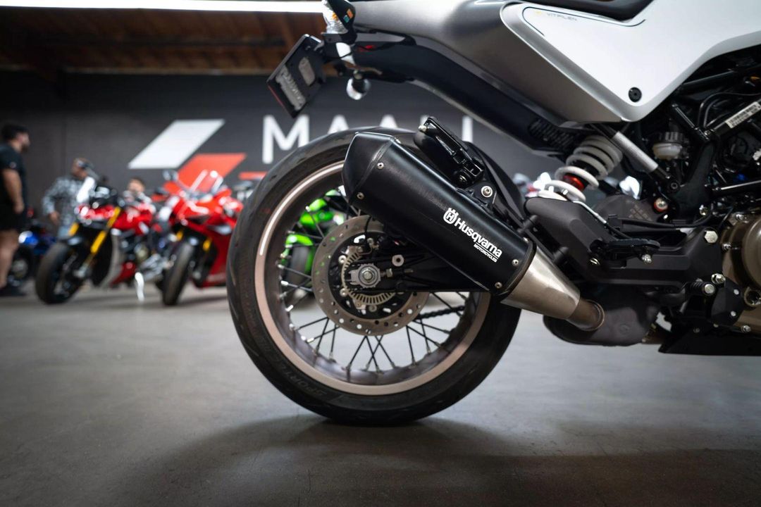 2023 Husqvarna Vitpilen 401