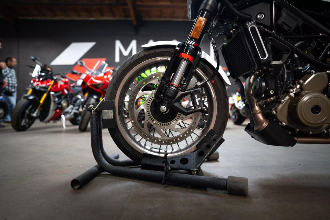 2023 Husqvarna Vitpilen 401