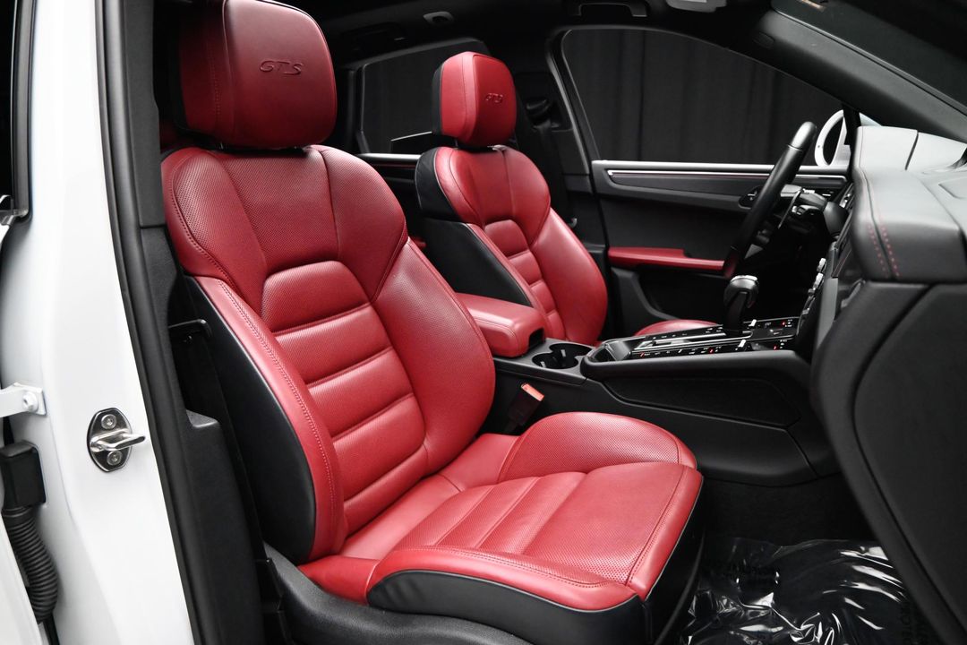 2023 Porsche Macan