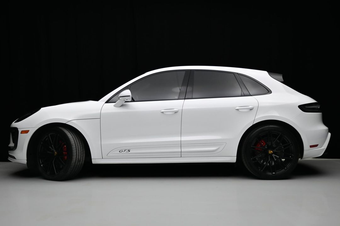 2023 Porsche Macan