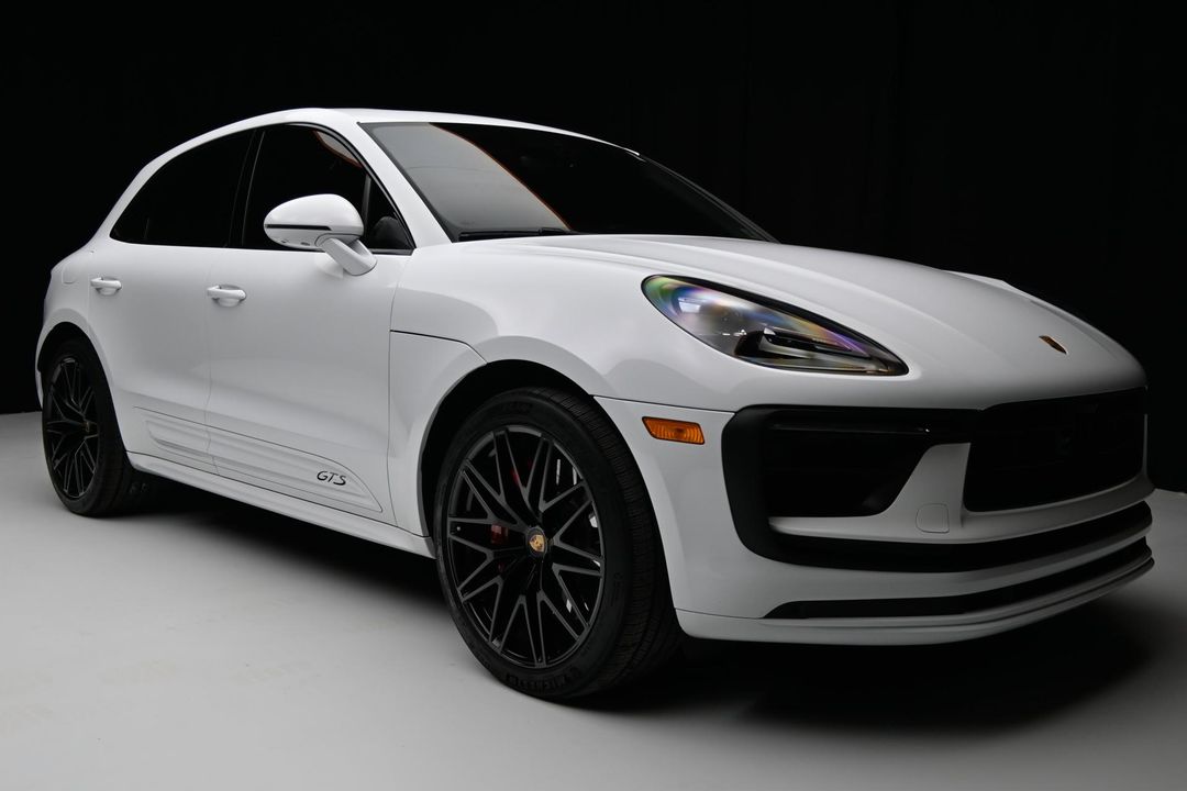 2023 Porsche Macan
