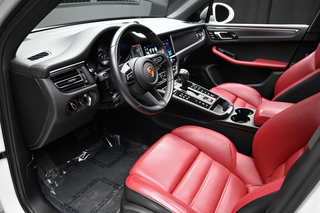 2023 Porsche Macan