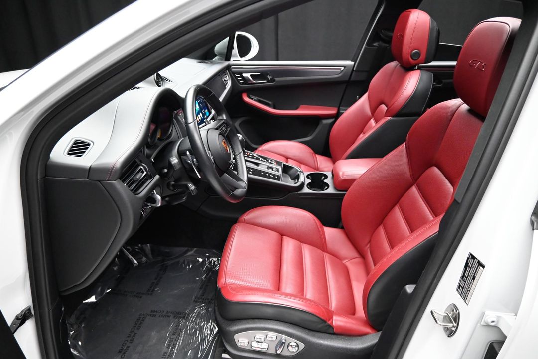 2023 Porsche Macan