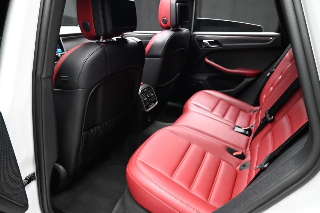 2023 Porsche Macan