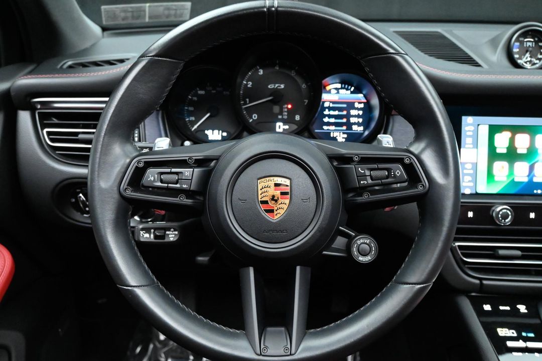 2023 Porsche Macan