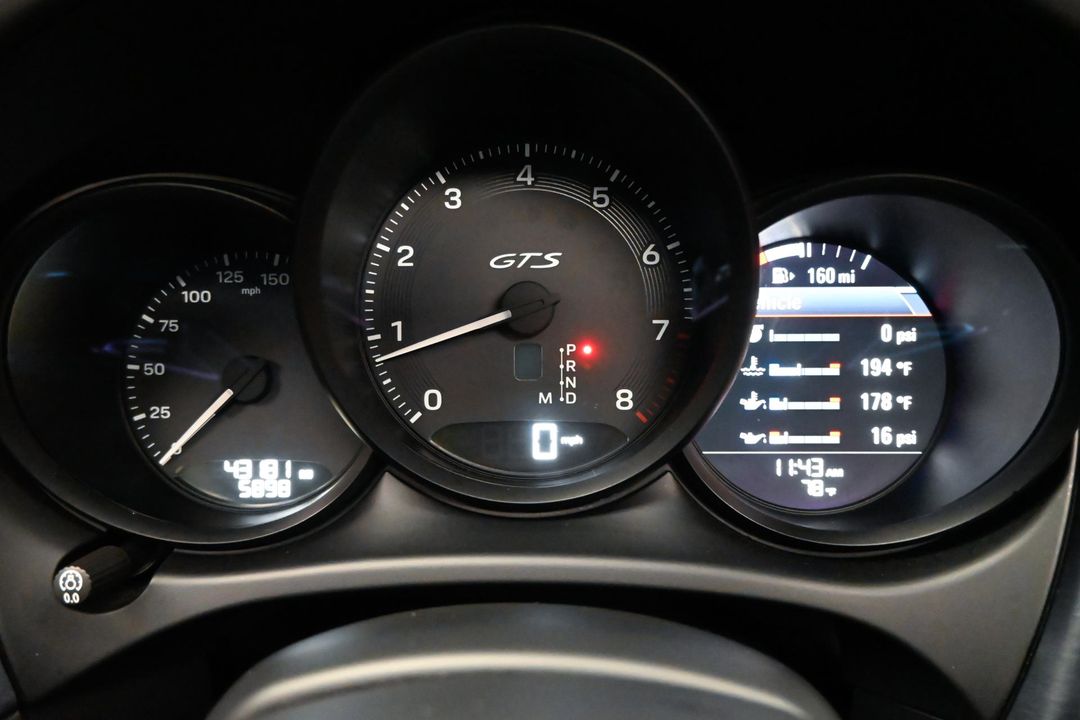 2023 Porsche Macan