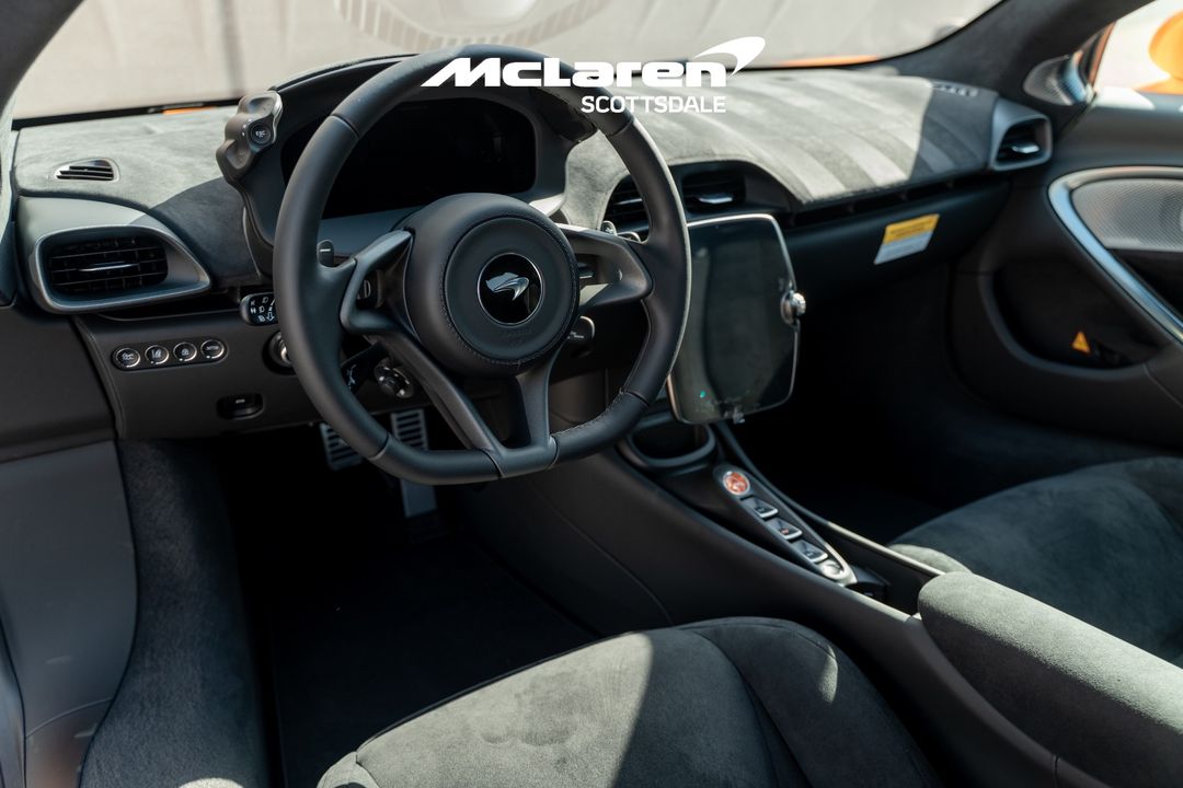 2026 MCLAREN ARTURA