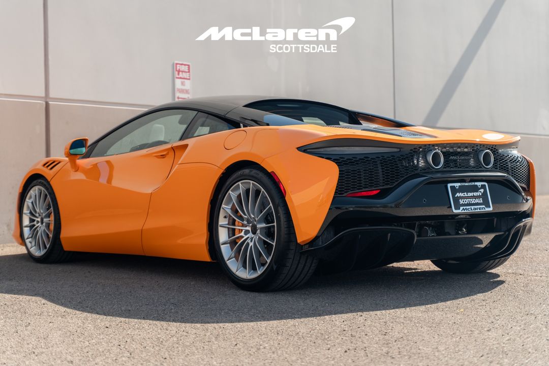 2026 MCLAREN ARTURA
