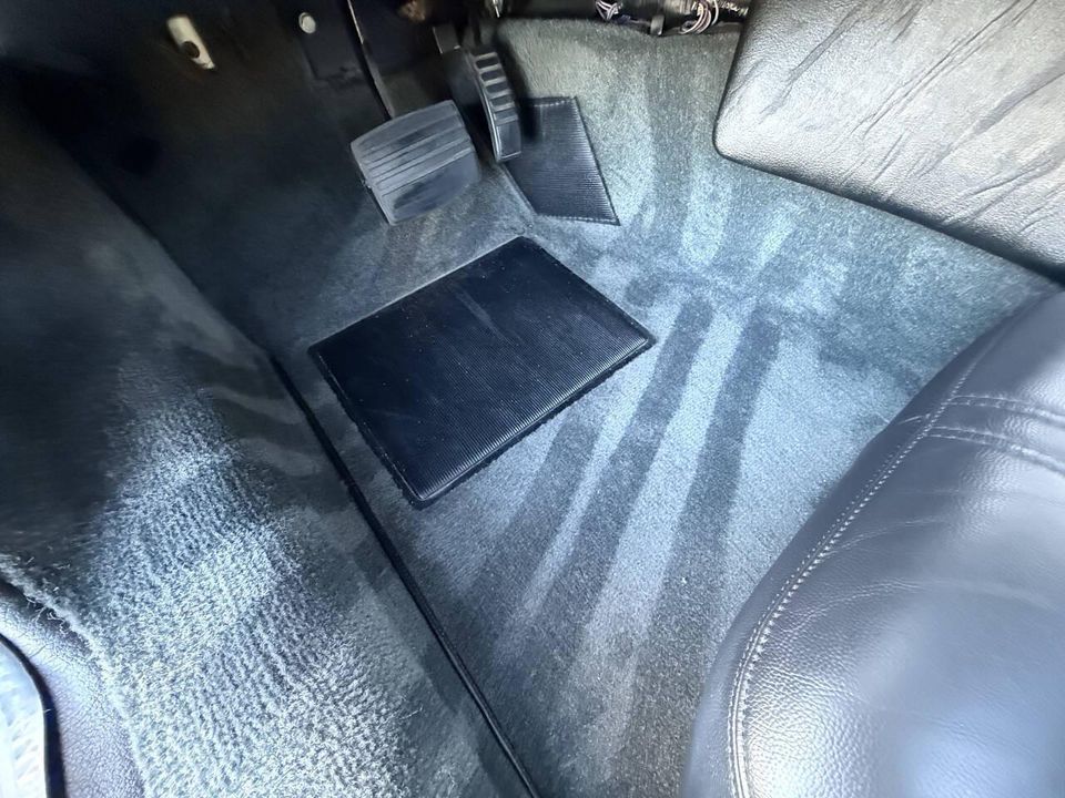 1981 DeLorean DMC-12