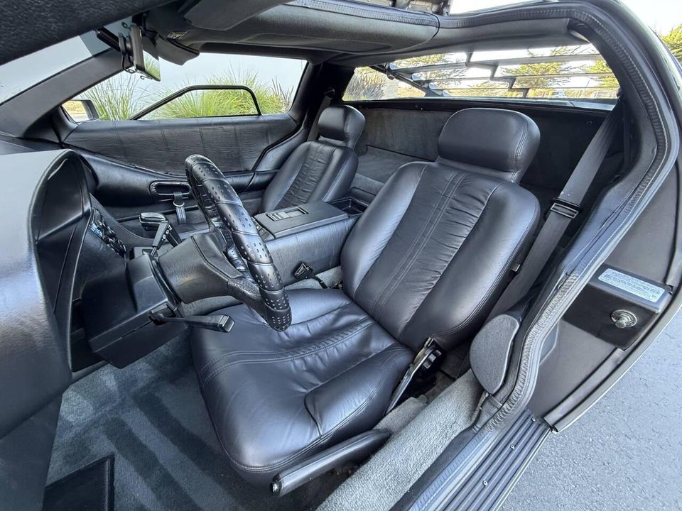 1981 DeLorean DMC-12
