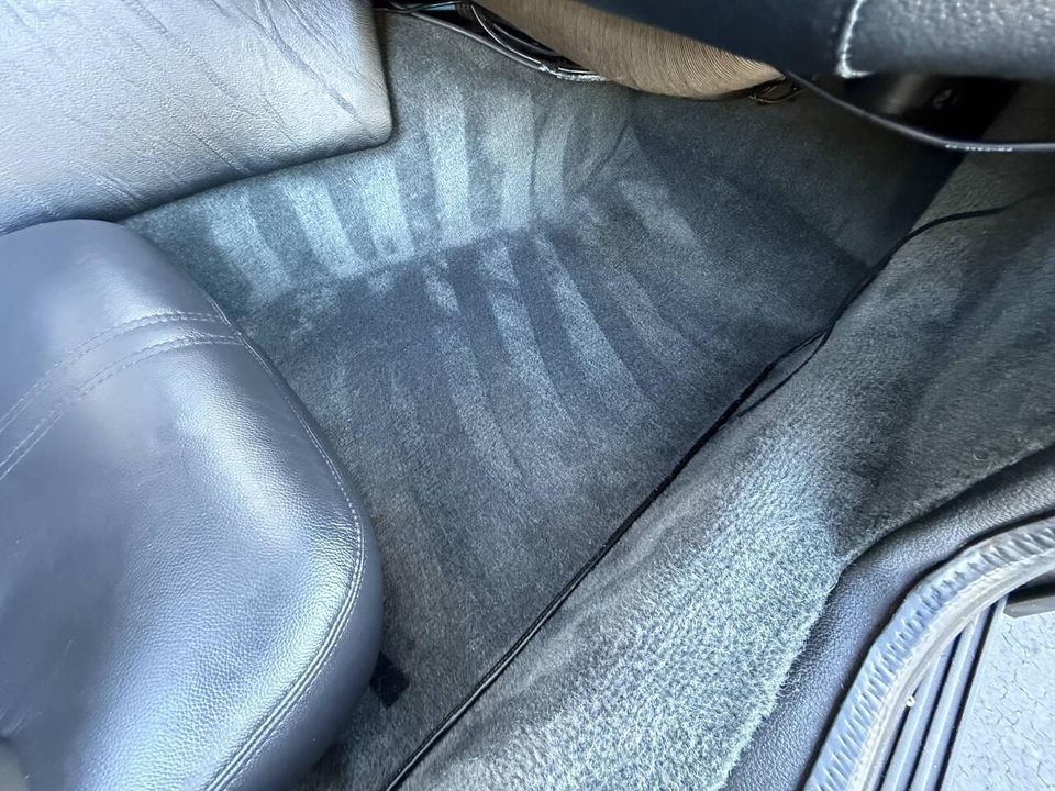 1981 DeLorean DMC-12