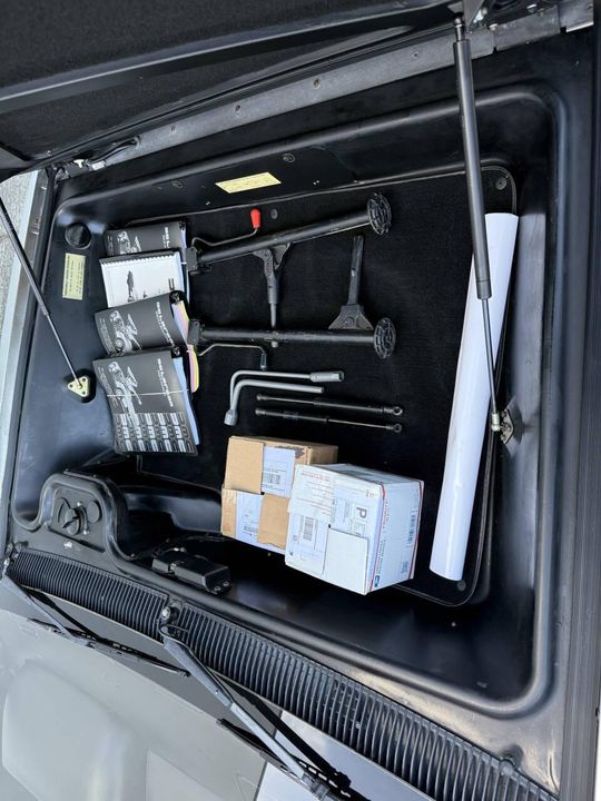 1981 DeLorean DMC-12