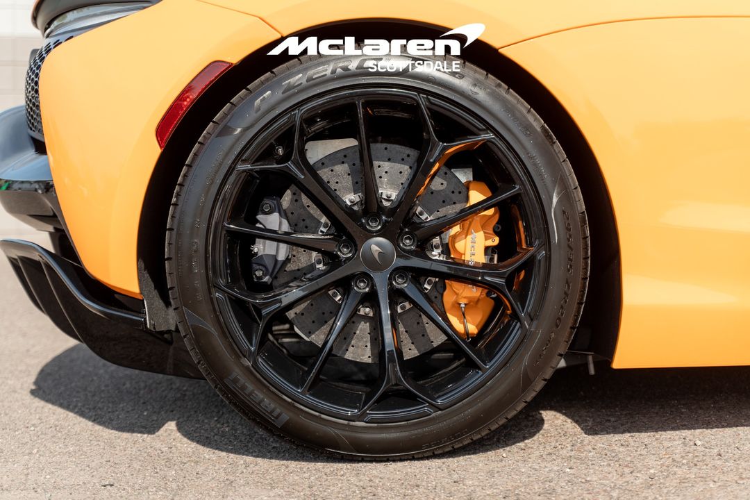 2026 MCLAREN ARTURA