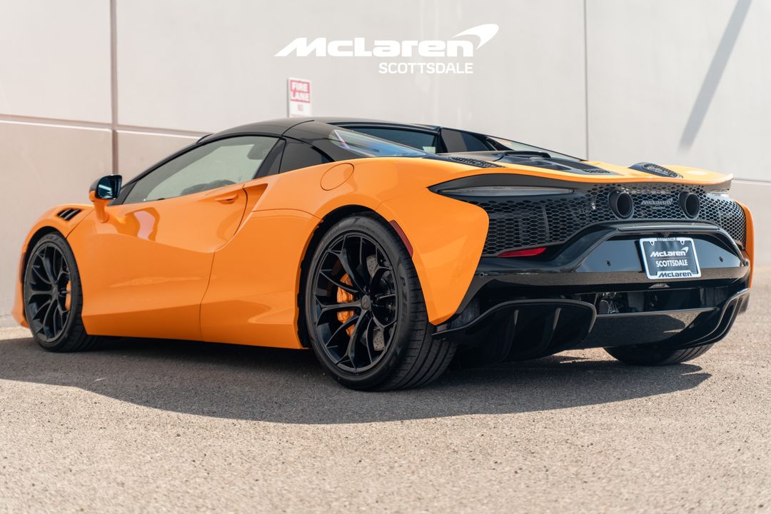 2026 MCLAREN ARTURA