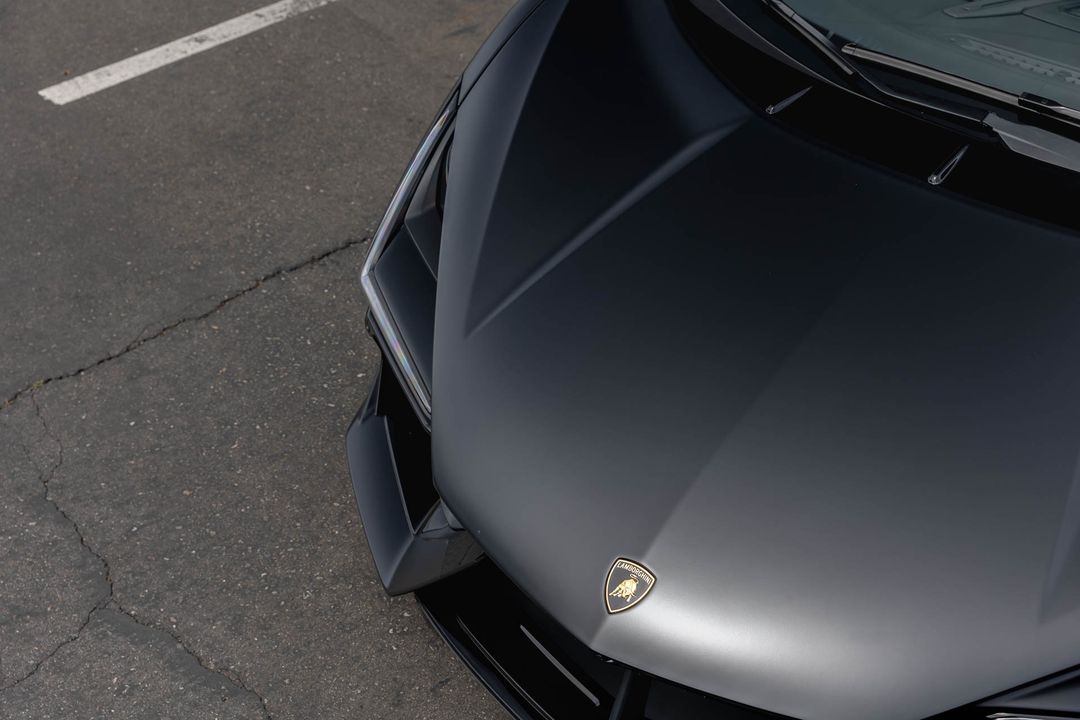 2024 Lamborghini Revuelto