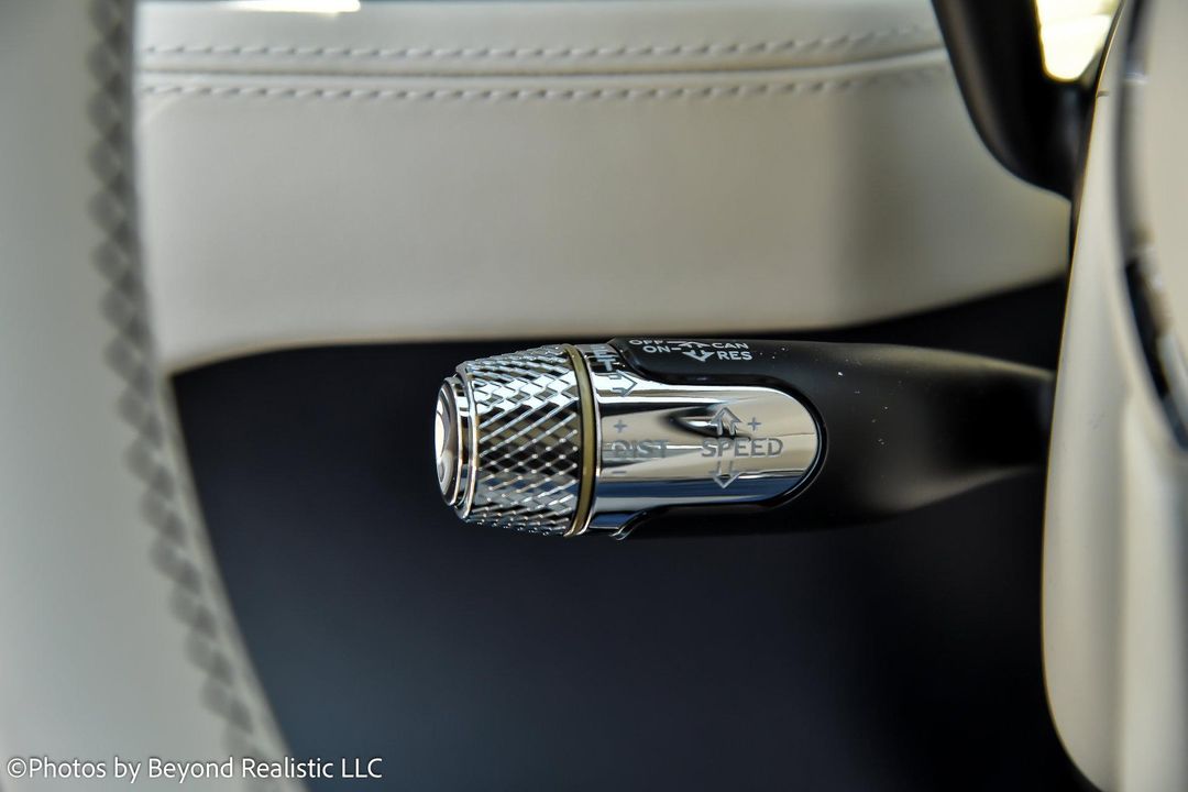 2024 Bentley Continental