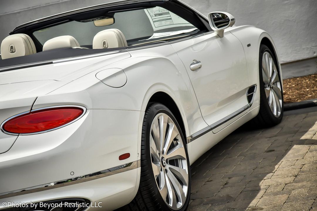 2024 Bentley Continental