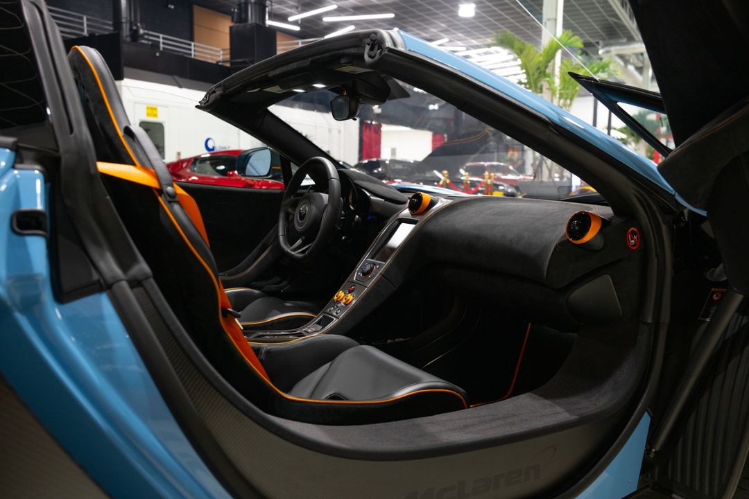 2016 McLaren 675LT Spider